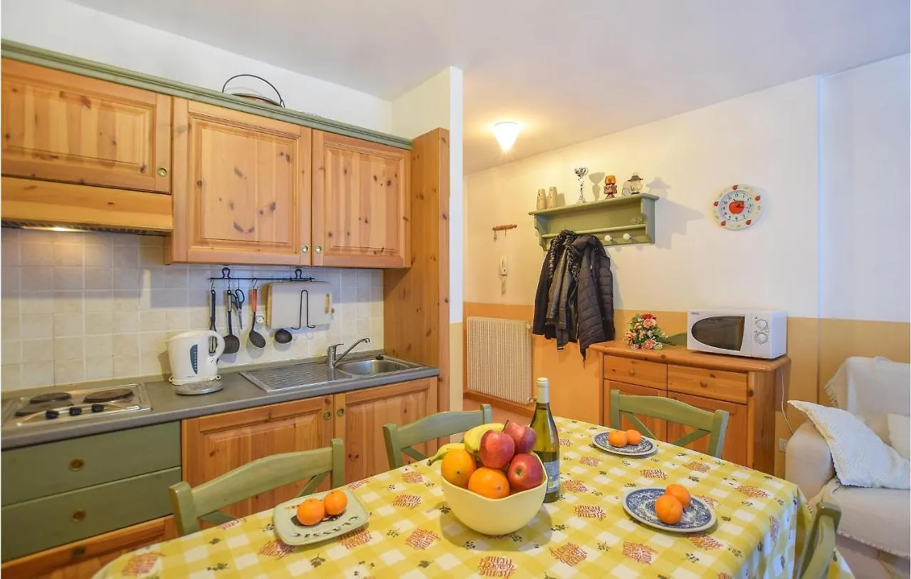 Cozy Apartment In Aprica With Kitchen
